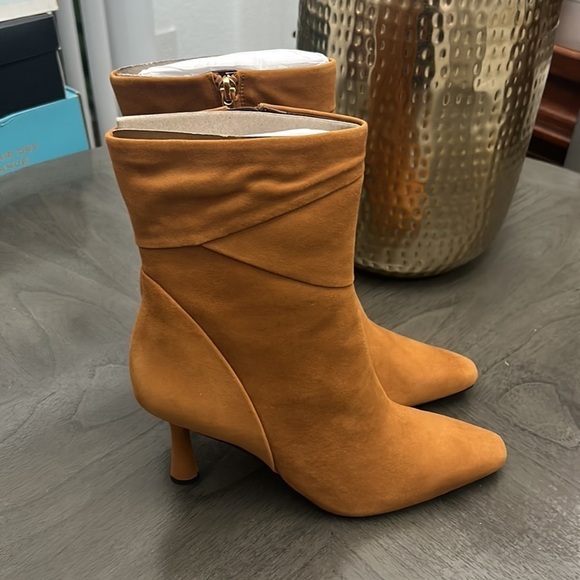 Franco Sarto Women's L-milinda Ankle Boot - Picture 2 of 8